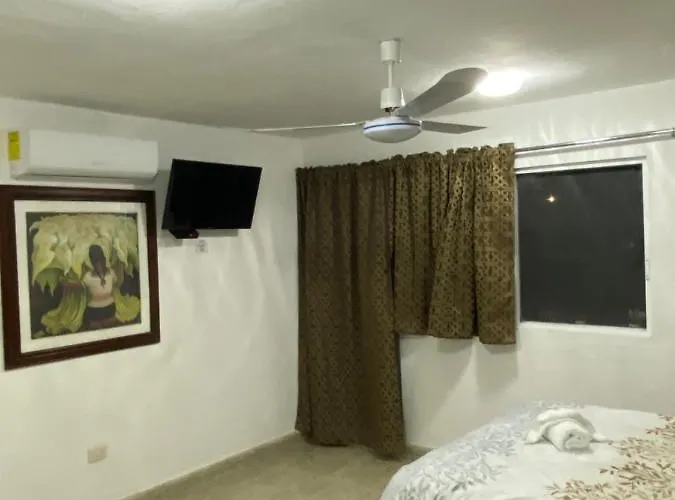 Aparthotel Casa Liz 3*