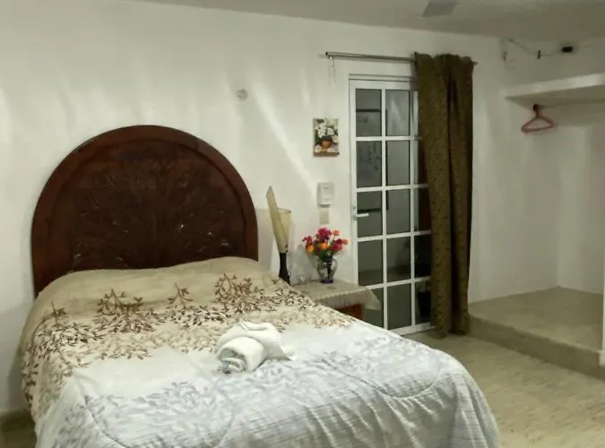 Aparthotel Casa Liz 3*